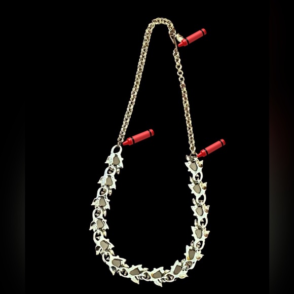 Vintage Oak Leaf Necklace🍃 - Picture 4 of 4